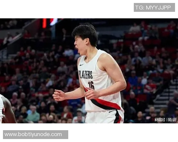 菜鸟观察杨瀚森首秀表现平平状元弗拉格手感不佳探花球员大放异彩砍下34分7篮板 菜鸟观察杨瀚森首秀表现平平状元弗拉格手感不佳探花球员大放异彩砍下34分7篮板