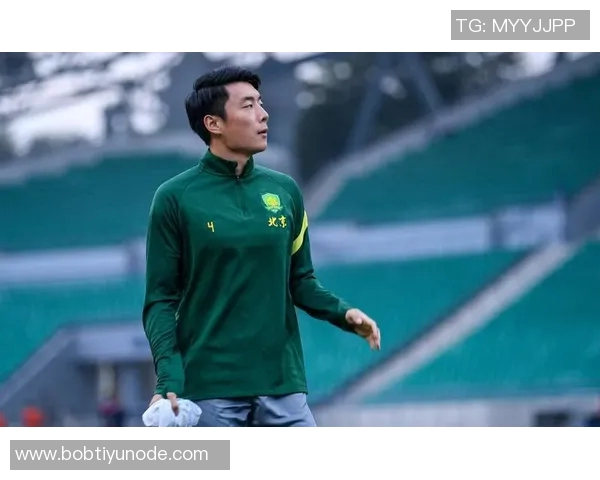 国安队李磊因右大腿肌肉拉伤预计缺阵四周球队面临人员紧张局面 国安队李磊因右大腿肌肉拉伤预计缺阵四周球队面临人员紧张局面