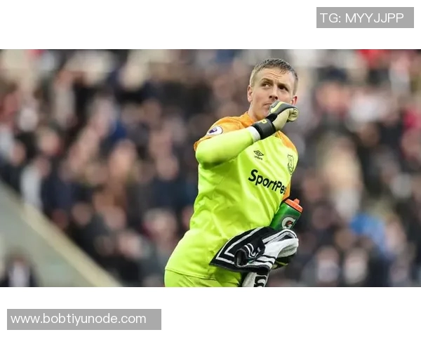 皮克福德透露热爱摩托车越野赛但因合同限制无法参与的心声 皮克福德透露热爱摩托车越野赛但因合同限制无法参与的心声