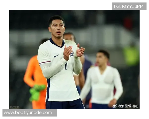 曼联密切关注小贝林厄姆动态有意明年一月租借他 曼联密切关注小贝林厄姆动态有意明年一月租借他