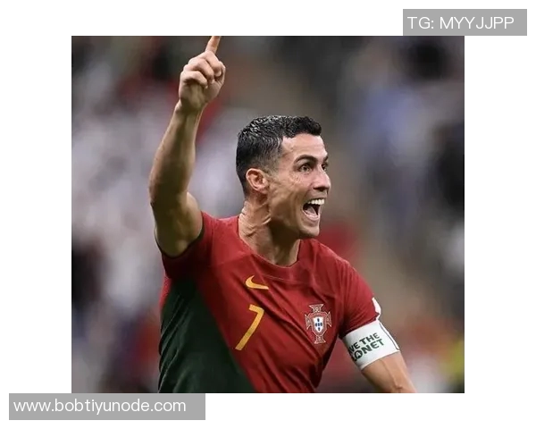 C罗社交媒体分享庆祝照片喜迎950球里程碑助力球队获胜的喜悦