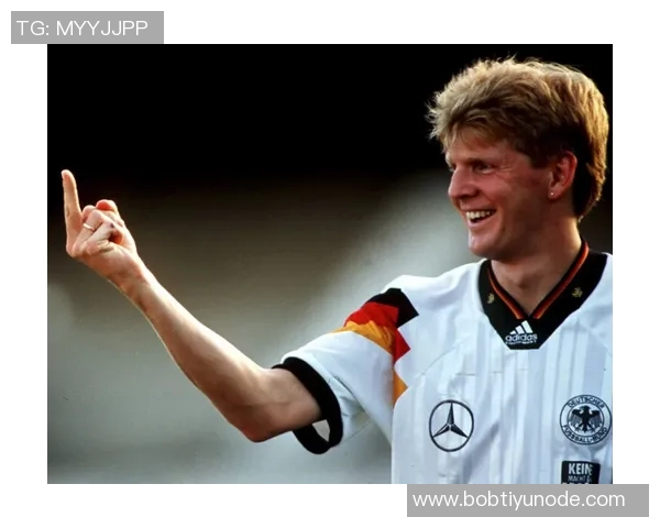 拜仁海报热身欧冠对决巴黎罗贝里小猪同框伊布小罗回忆重温 拜仁海报热身欧冠对决巴黎罗贝里小猪同框伊布小罗回忆重温