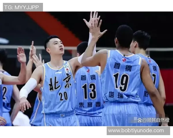 拓记展望球队本赛季争取前十下赛季有望冲击季后赛目标